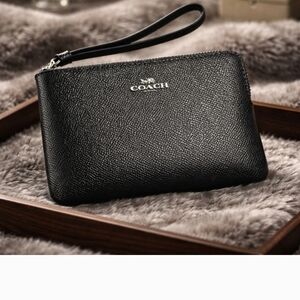Coach Black Leather Men's Wristlet